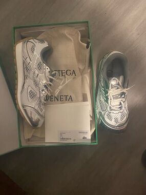Bottega Veneta White & Silver Mesh-Detail Platform Sneaker